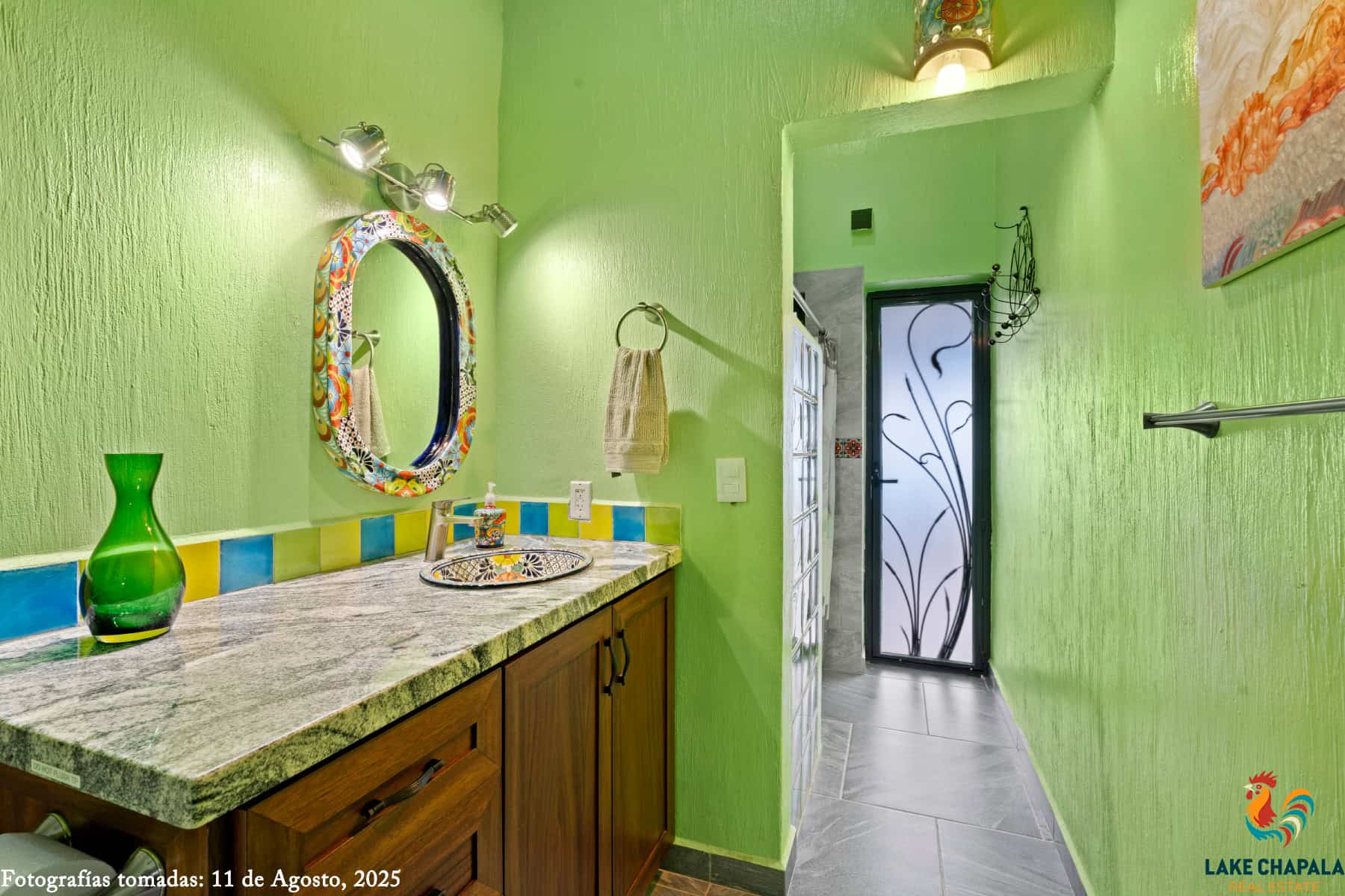 15 Bonus full Bath off Lanai is Den Adjacent