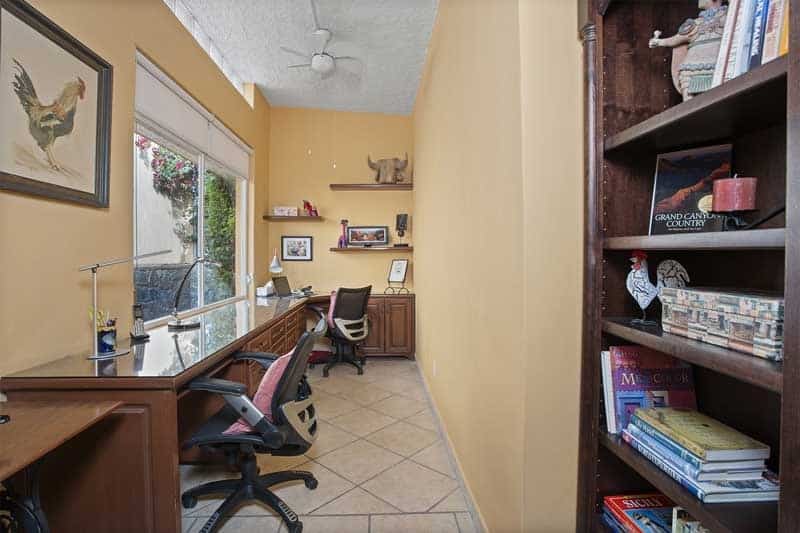 05 Home Office Designed for Two to Work in Harmony
