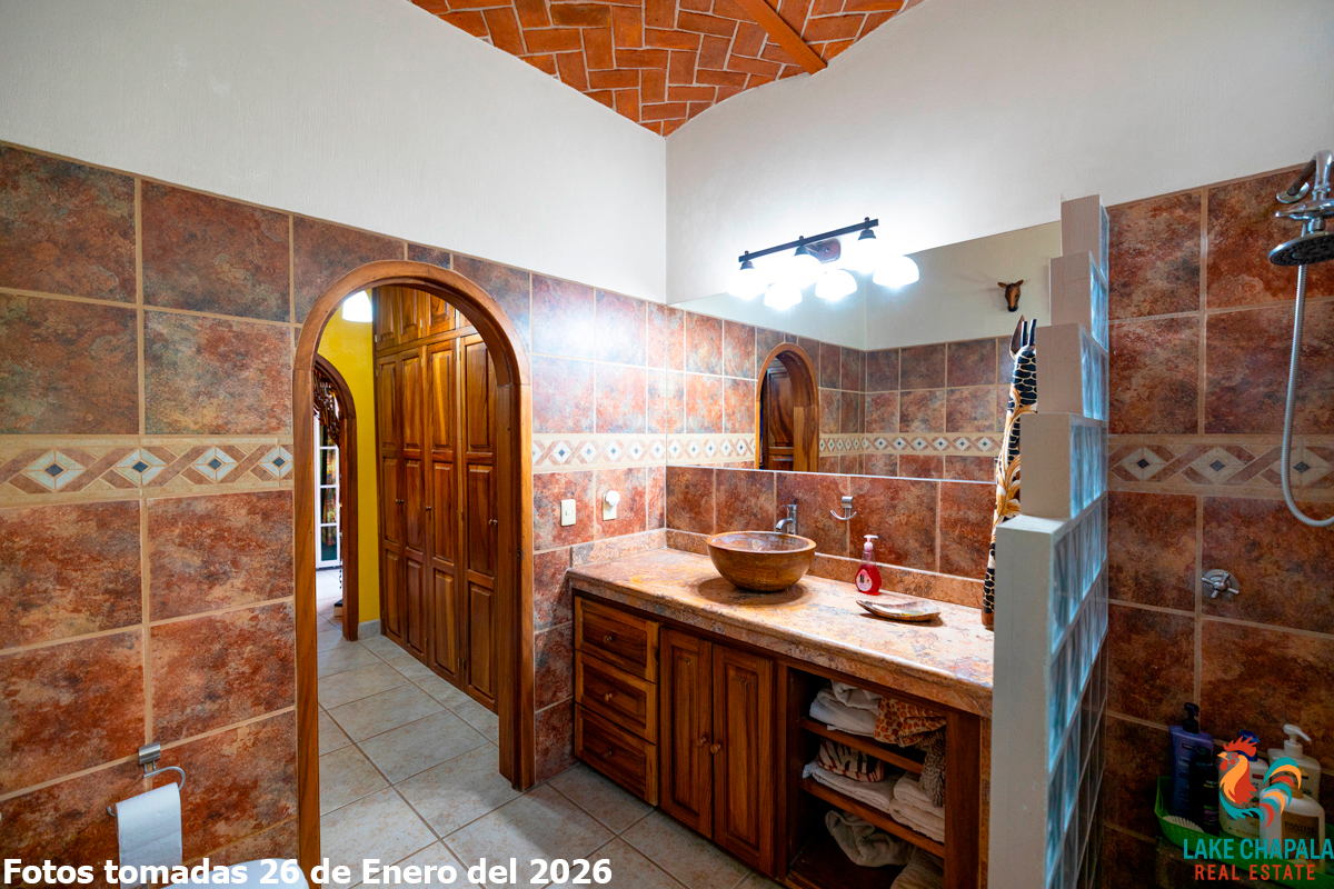 Hacienda del Lago Home for sale Riberas del Pilar (16)