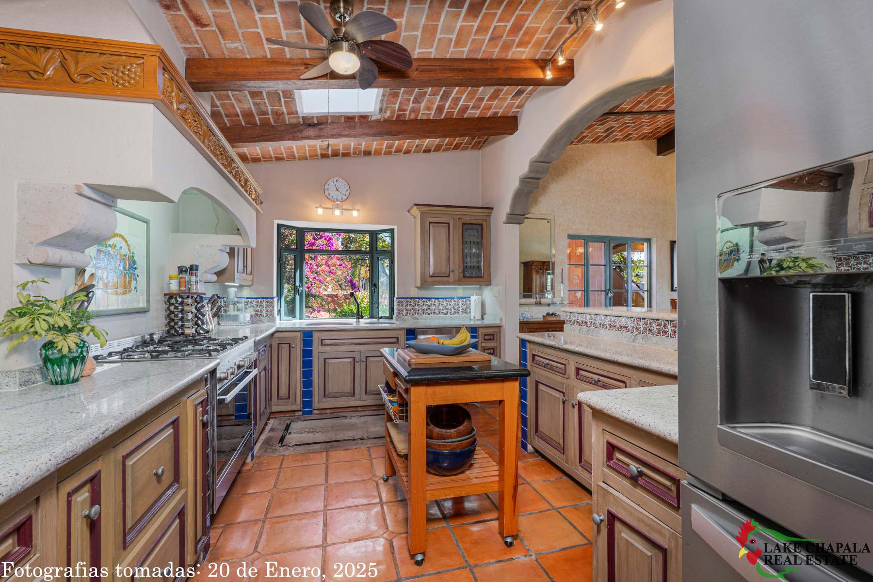 06 Large Kitchen with Skylights and Garden View Bay Window