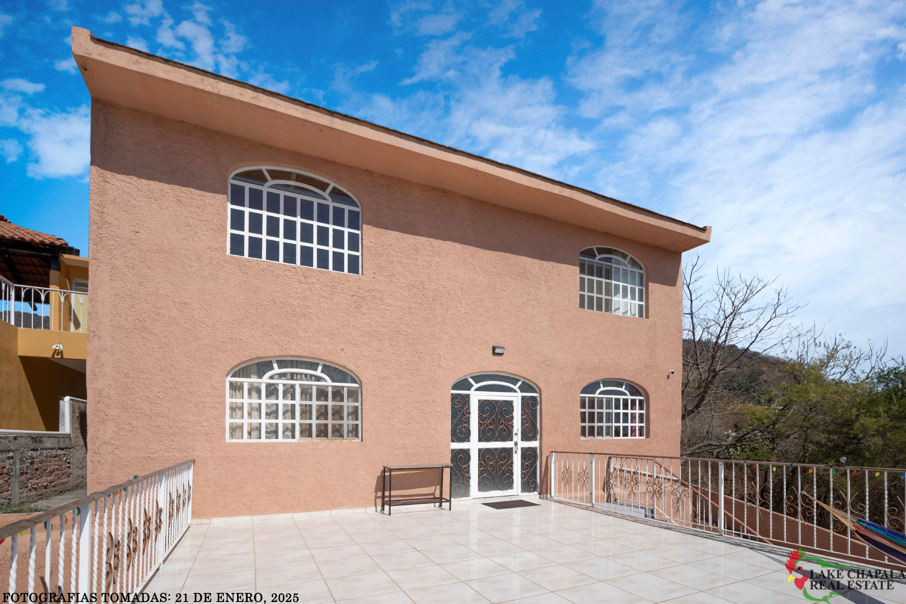 16 South Facing Facade and Terrace Showcase It's Lake Views