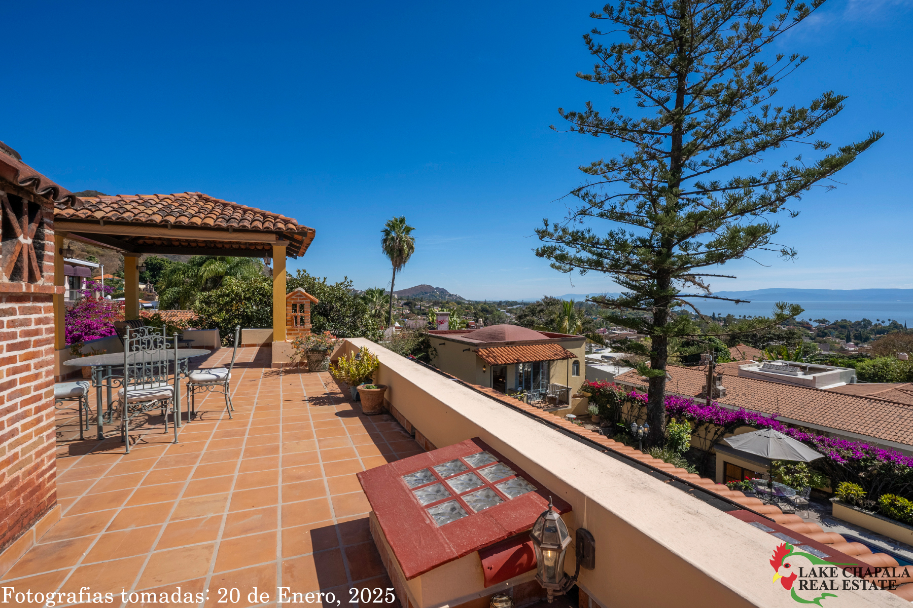 18 Sweeping Mirador Views, Spece for Sun and Shade and a Wet Bar