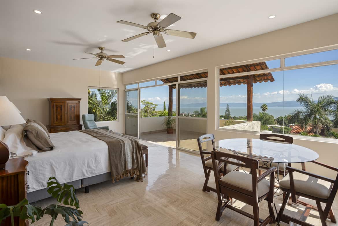 17 Wake up Every Morning to One of the Best Views in Ajijic