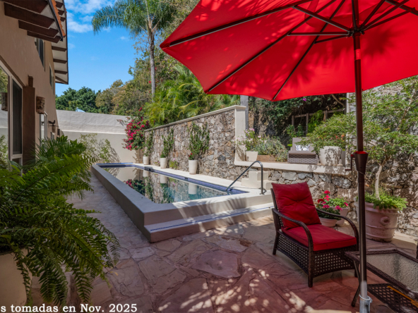 01 Solar Heated Salt Water Lap Pool In Your Own Private Sanctuary Courtyard