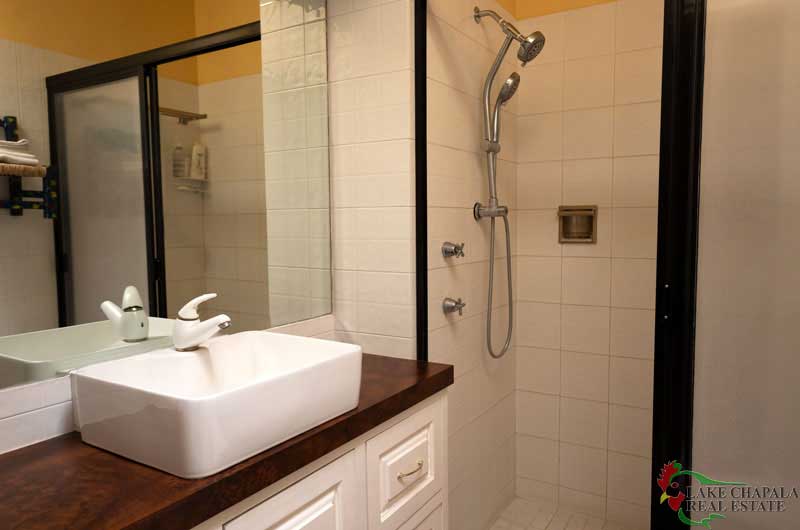 Adamson Home for sale La Floresta1 21