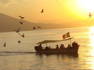 Lake Chapala Article 3