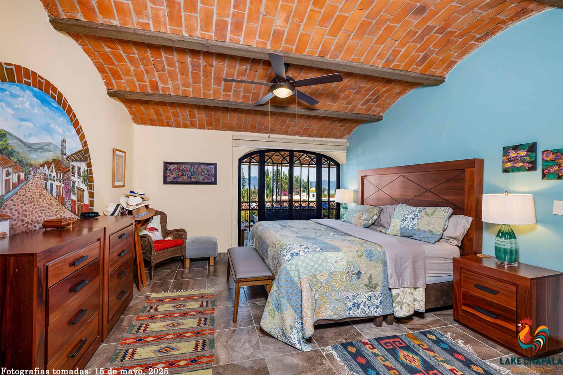 04 Master Bedroom with LakeView