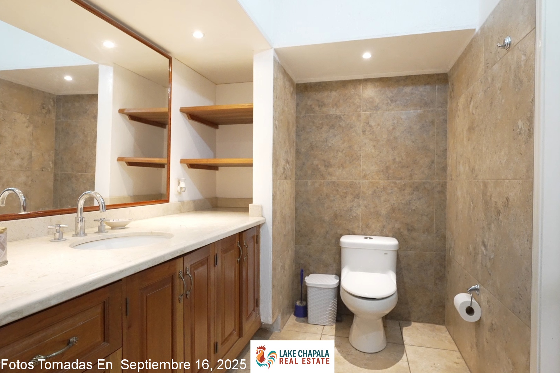 012 Master Bath Ground Floor Unit