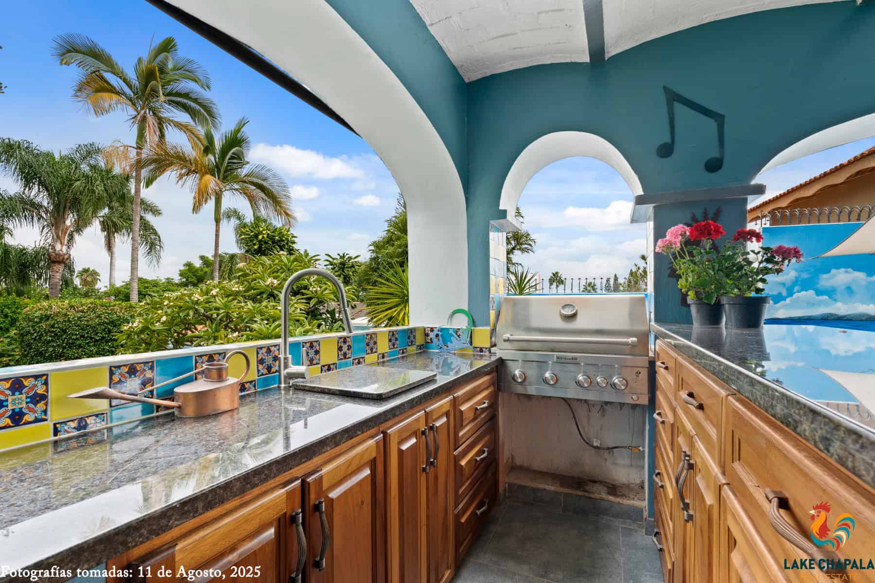 14 Grilling Kitchen with Parota Cabinetry