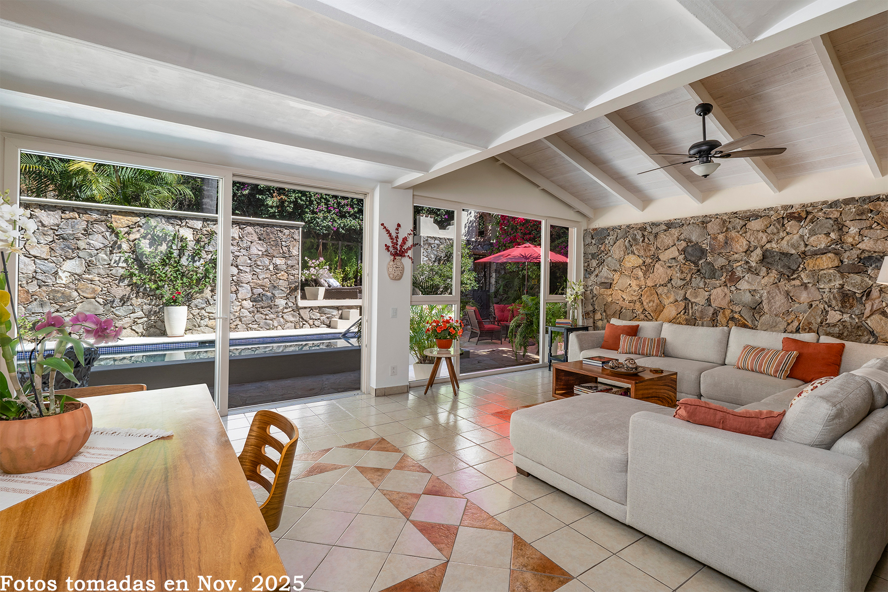 16 Indoor and Outdoor Living