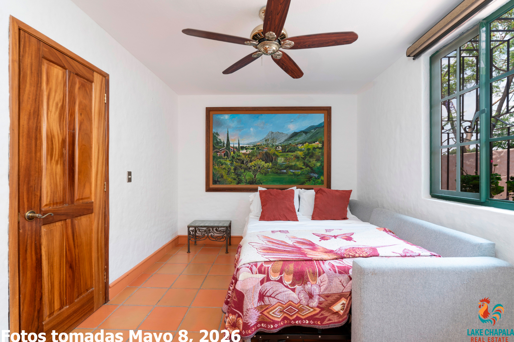 09 Guest Room Den