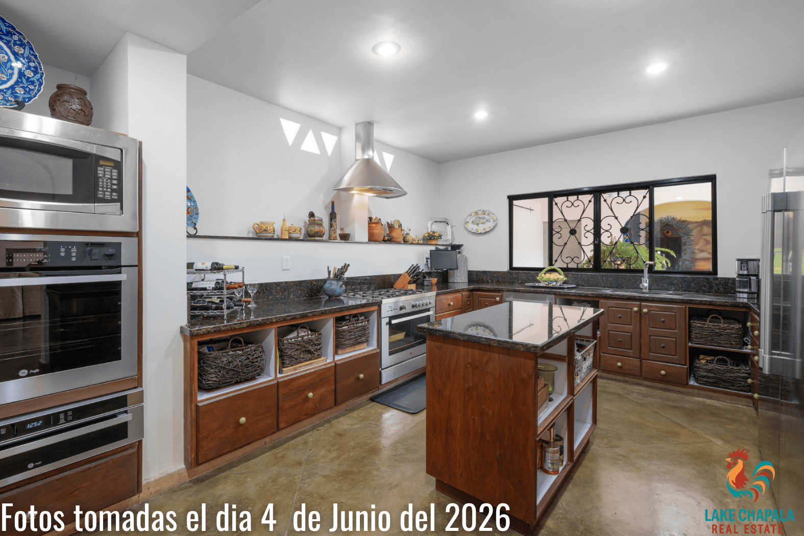 003 European High Style Kitchen