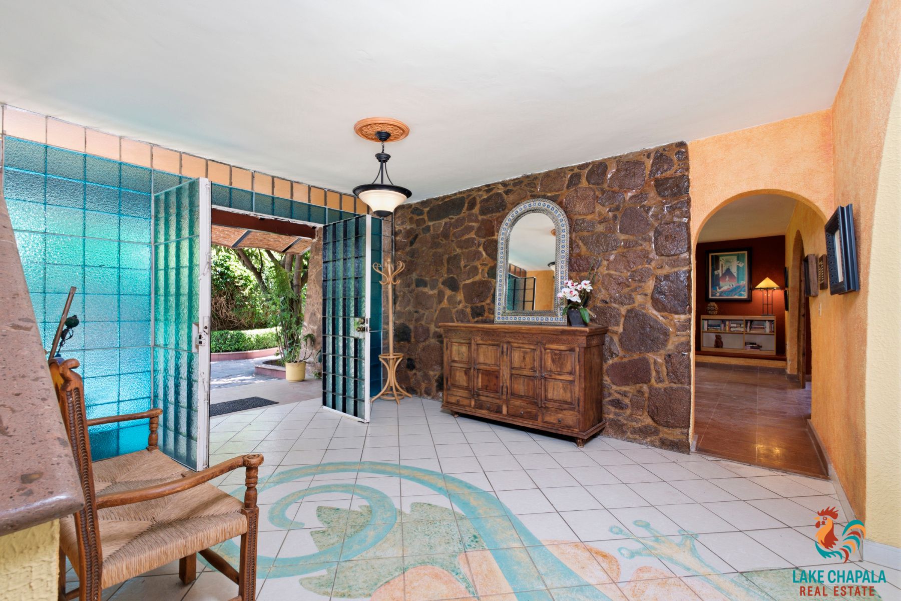 02 Grand Entrance Foyer