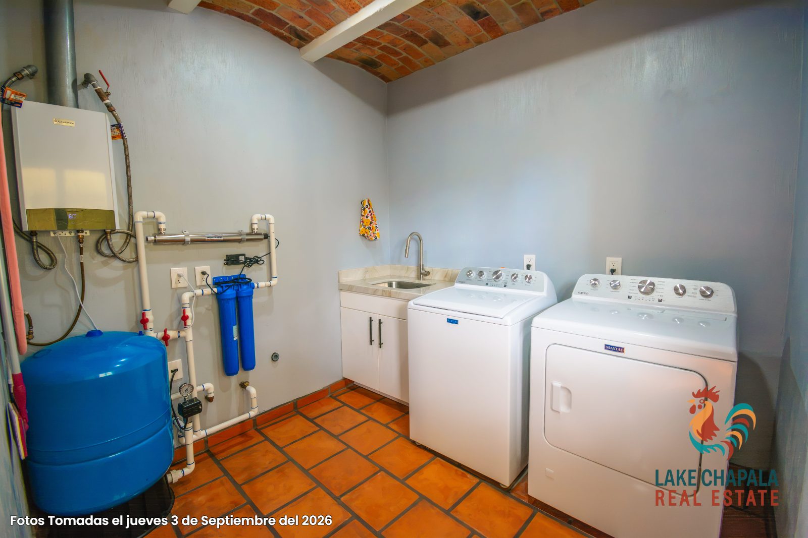 016 wm 16 Laundry and Utility Room